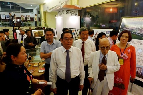 Works promoting “Following President Ho Chi Minh’s moral example” movement honored - ảnh 2